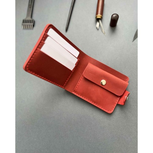 Гаманець біфолд червоний (в подарунковому пакуванні) Гаманець біфолд червоний (в подарунковому пакуванні)